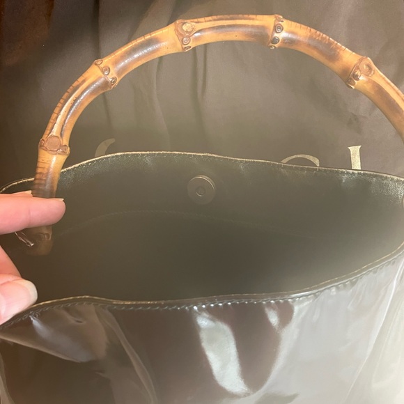 Gucci AUTHENTIC Vintage Black Patent Leather Bamboo Handle Shoulder Bag - Picture 7 of 13